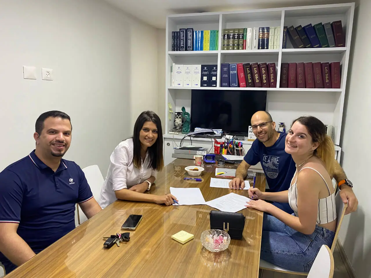 מעמד חתימה וסיור שטח